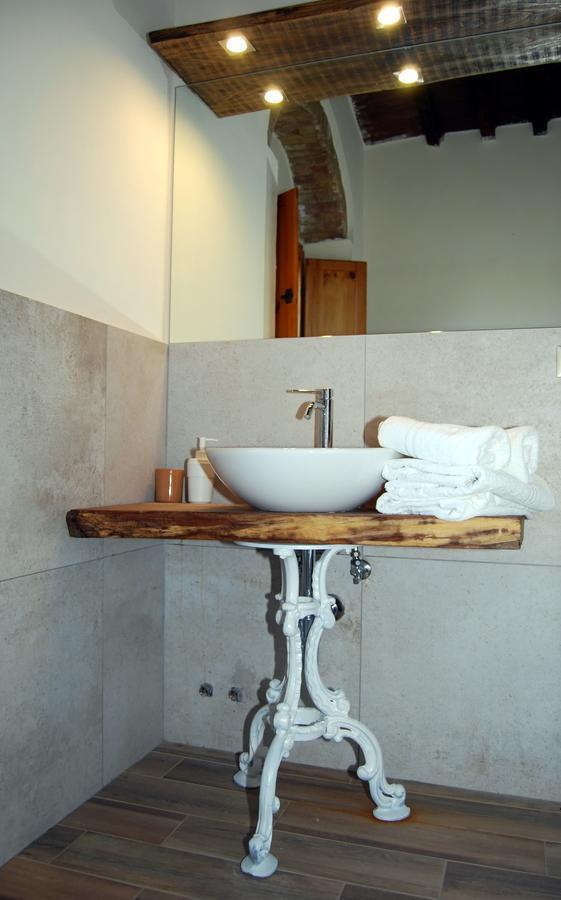 Agriturismo Fattoria Lischeto Volterra Dış mekan fotoğraf