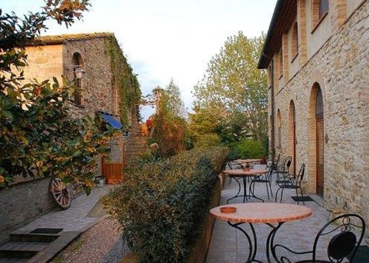 Agriturismo Fattoria Lischeto Volterra Dış mekan fotoğraf